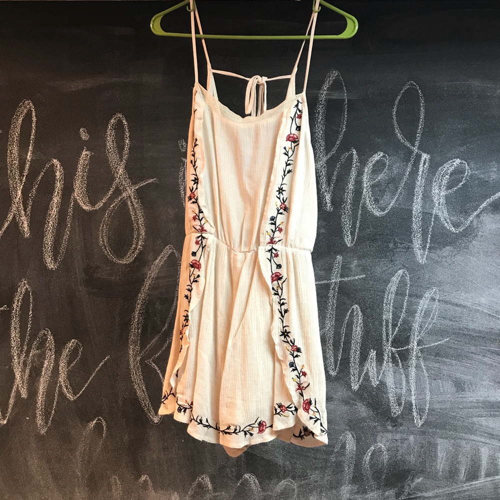 ASTR Camilla Floral Print Romper